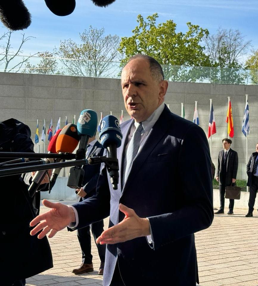 Μήνυμα Γεραπετρίτη στη Β.  Μακεδονία: προετοιμασία για ένταξη στην ΕΕ και πιστός εορτασμός της Συμφωνίας του Κοινοβουλίου